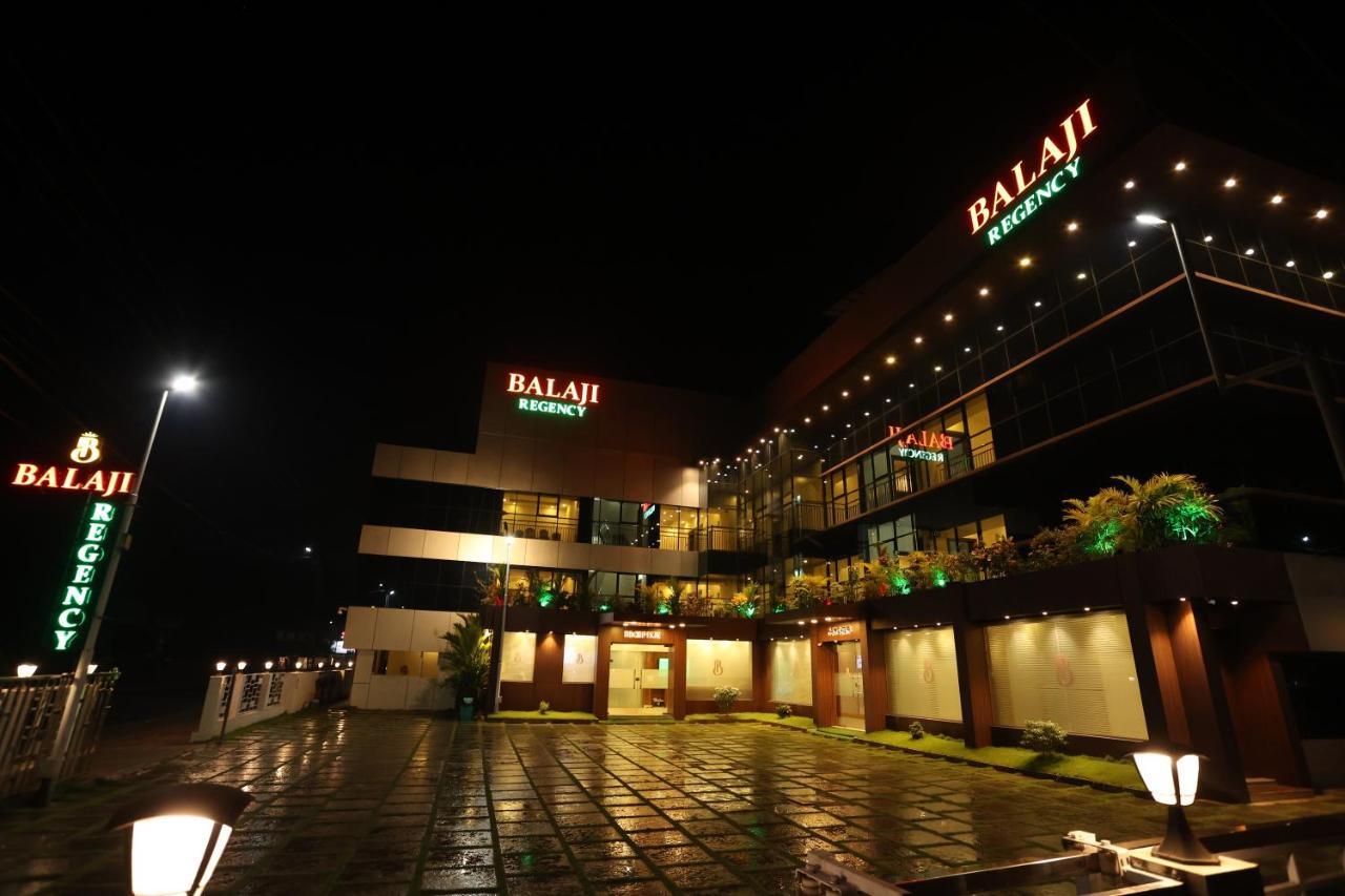 Balaji Regency Kanhangad Kannangad Dış mekan fotoğraf