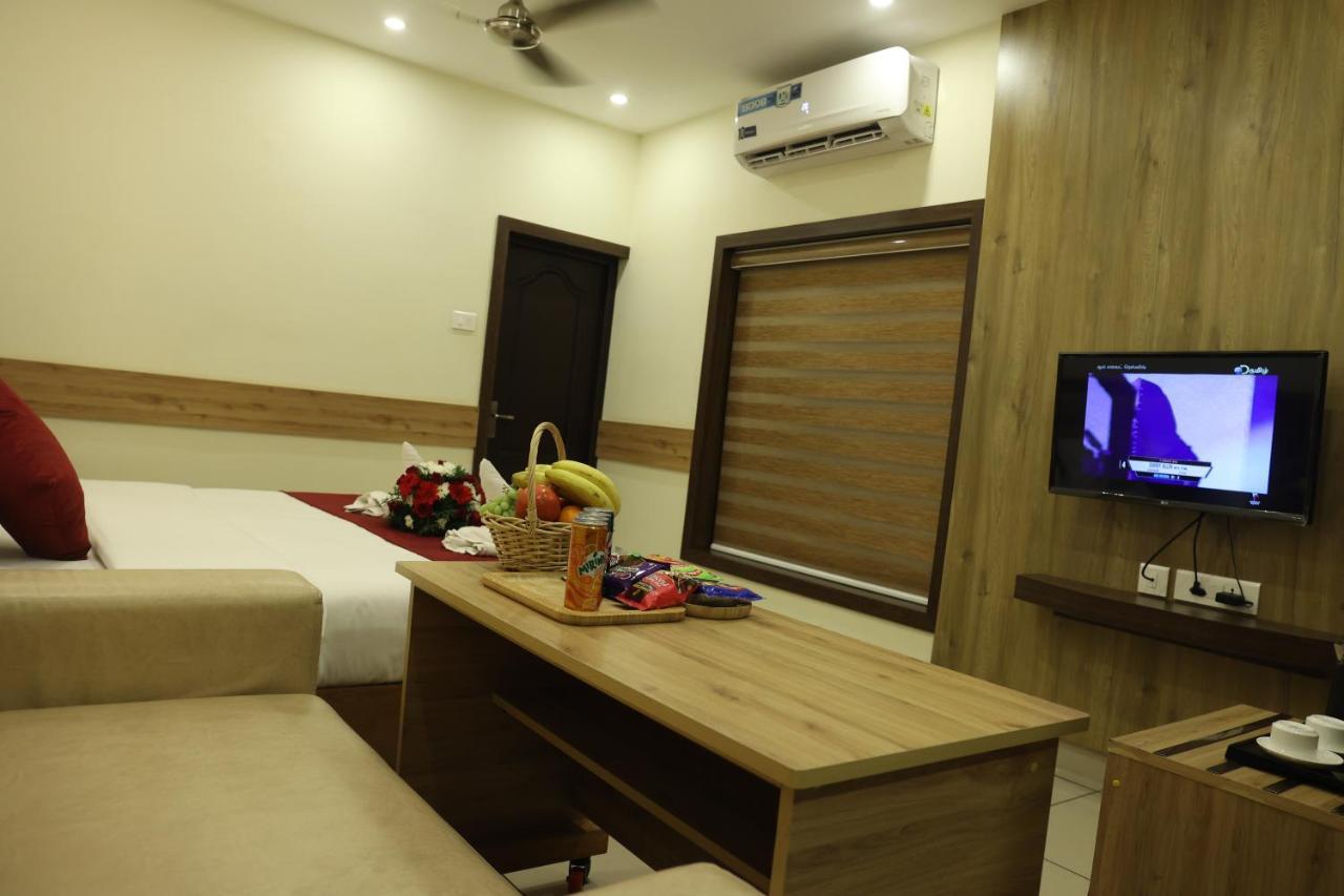 Balaji Regency Kanhangad Kannangad Dış mekan fotoğraf
