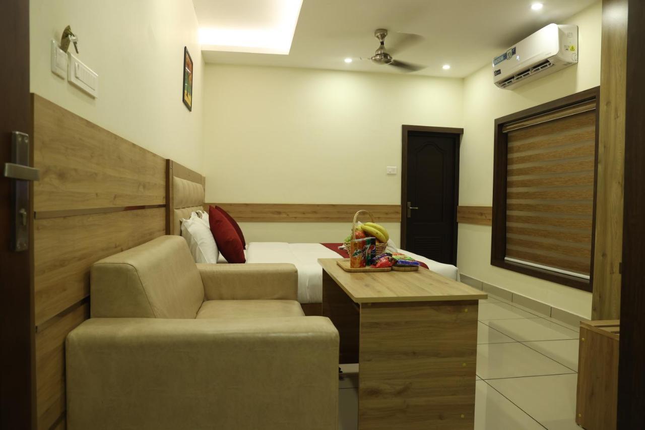 Balaji Regency Kanhangad Kannangad Dış mekan fotoğraf