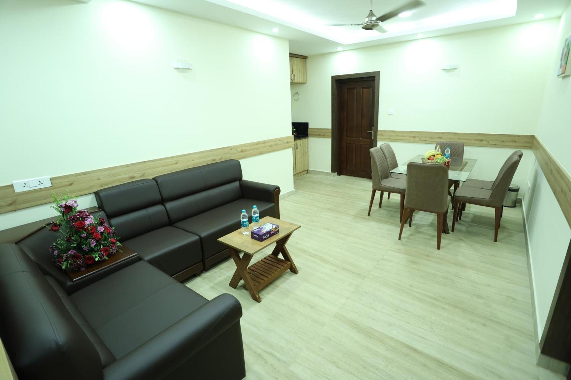 Balaji Regency Kanhangad Kannangad Dış mekan fotoğraf