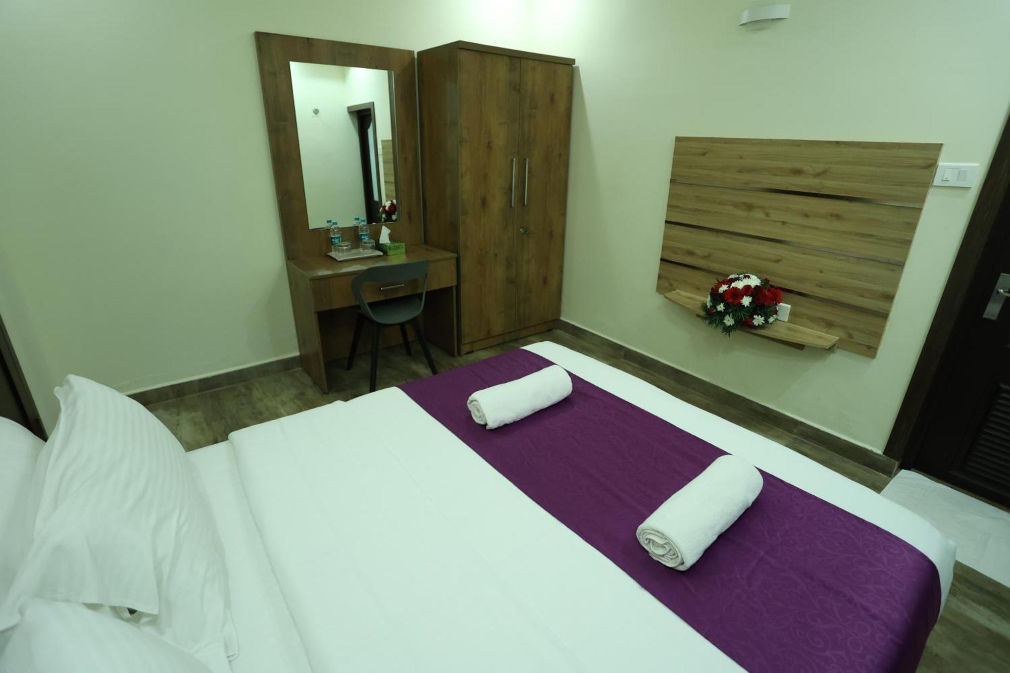 Balaji Regency Kanhangad Kannangad Dış mekan fotoğraf