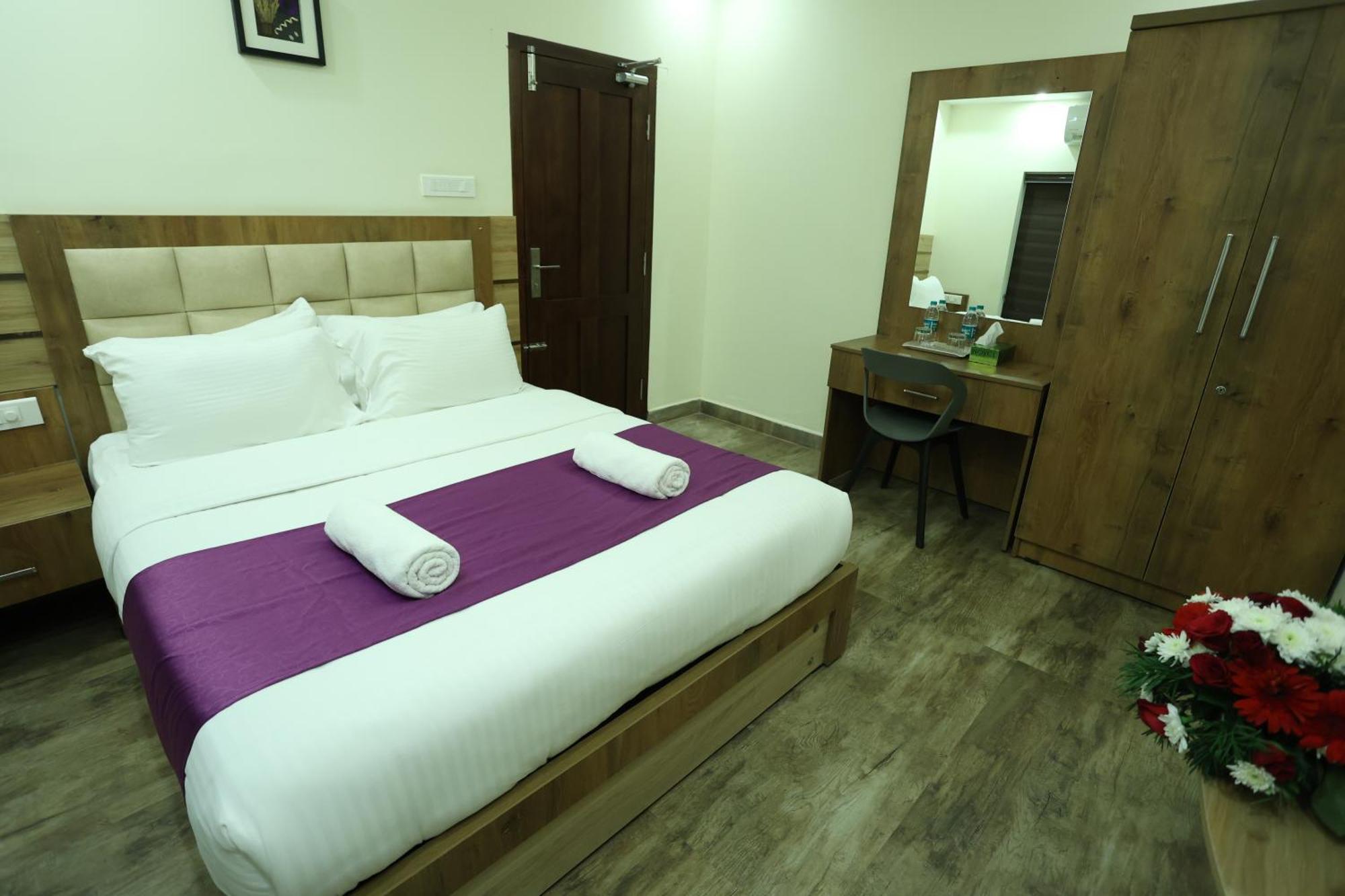 Balaji Regency Kanhangad Kannangad Dış mekan fotoğraf
