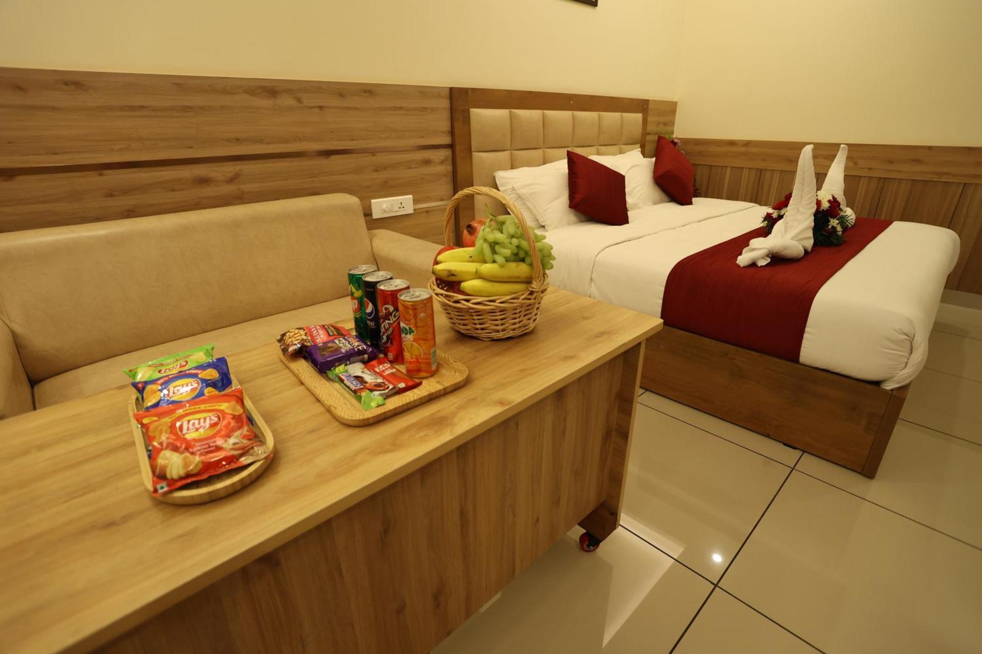 Balaji Regency Kanhangad Kannangad Dış mekan fotoğraf