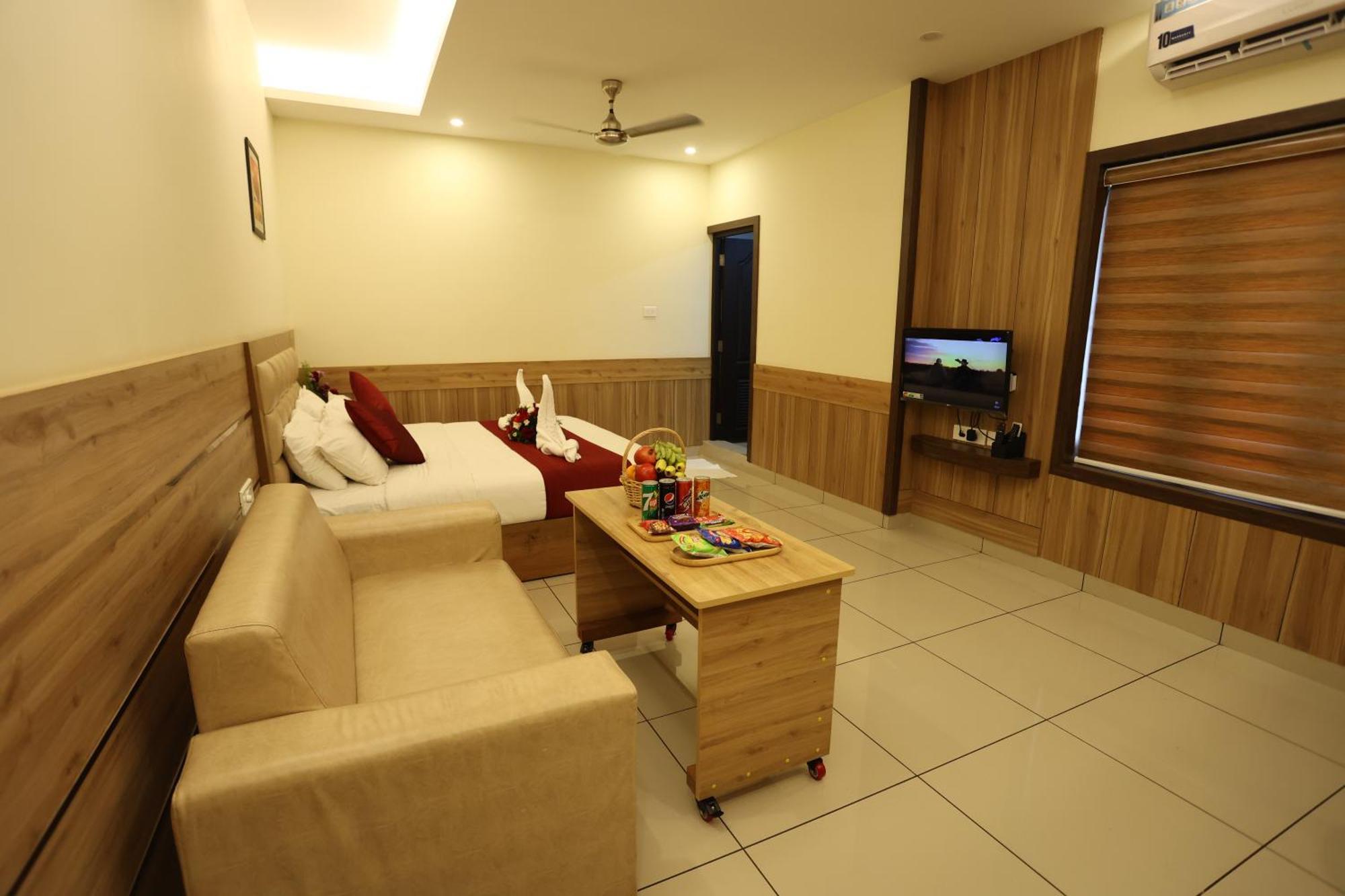 Balaji Regency Kanhangad Kannangad Dış mekan fotoğraf
