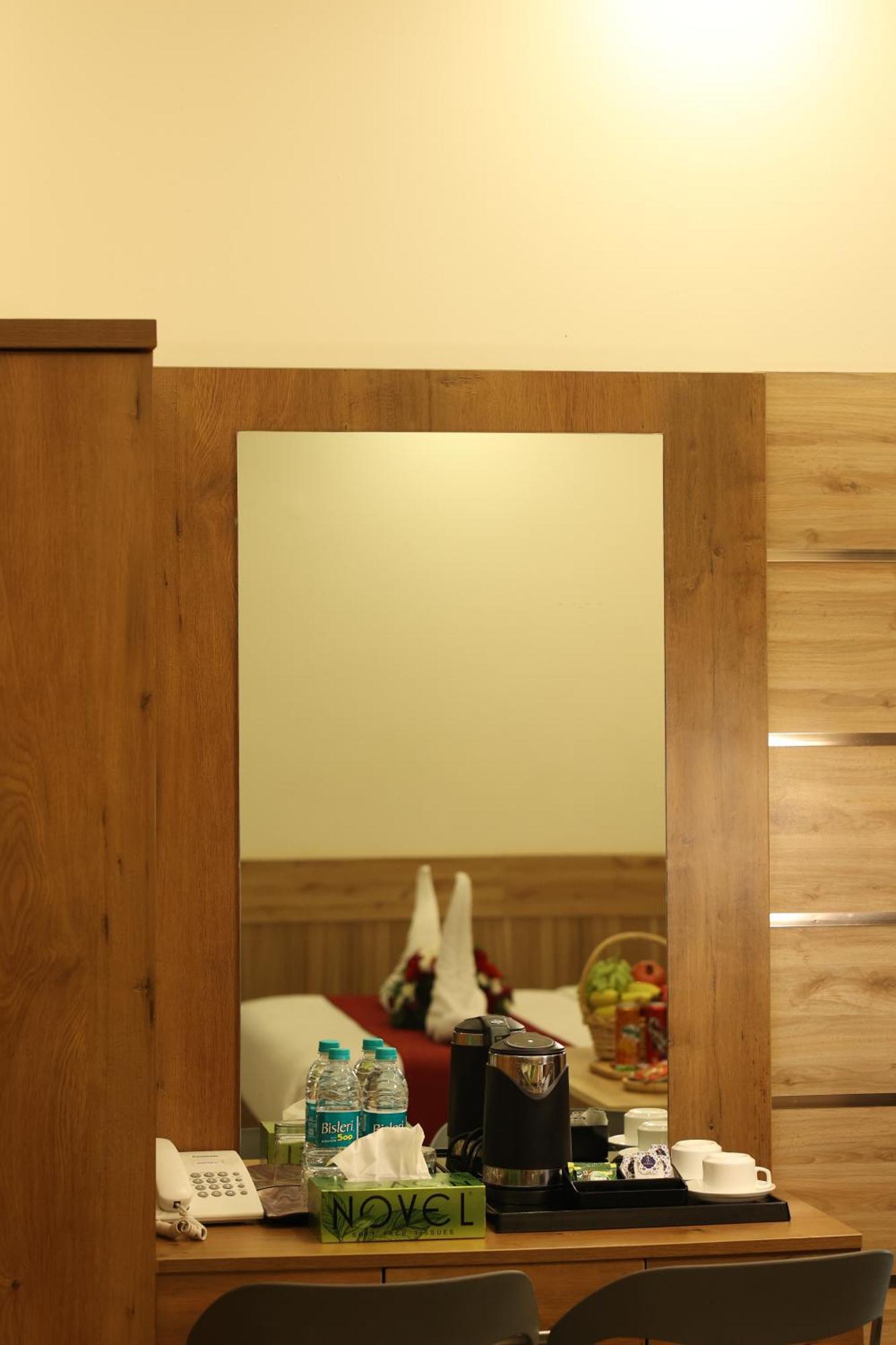 Balaji Regency Kanhangad Kannangad Dış mekan fotoğraf